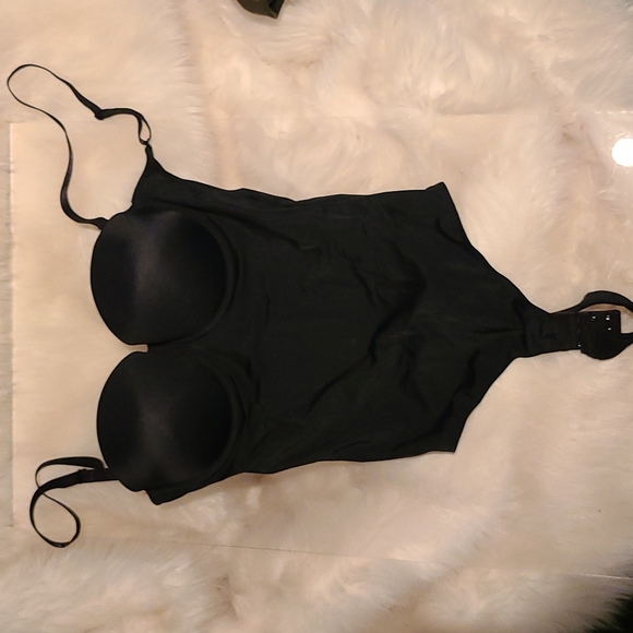Body Shaper - Picture 1 of 3